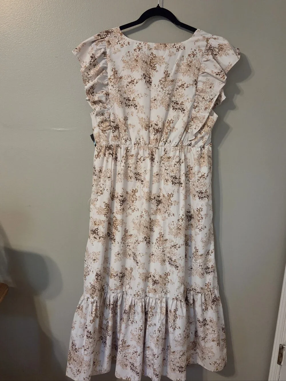 Abercrombie And Fitch Women's White Floral Flutter Tiered Maxi Dress Sz XL